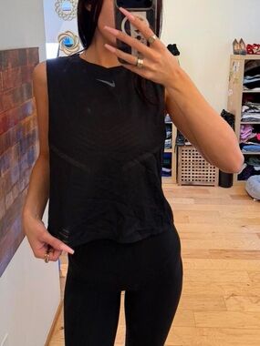 Nike Black Sleeveless Training Tank Top